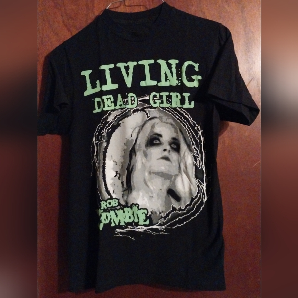 Living Dead Girl Graphic Tee Spencer Gifts